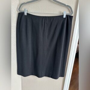 Zac & Rachel Classic Black Pencil Skirt